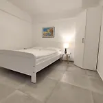 Apartment Sunny